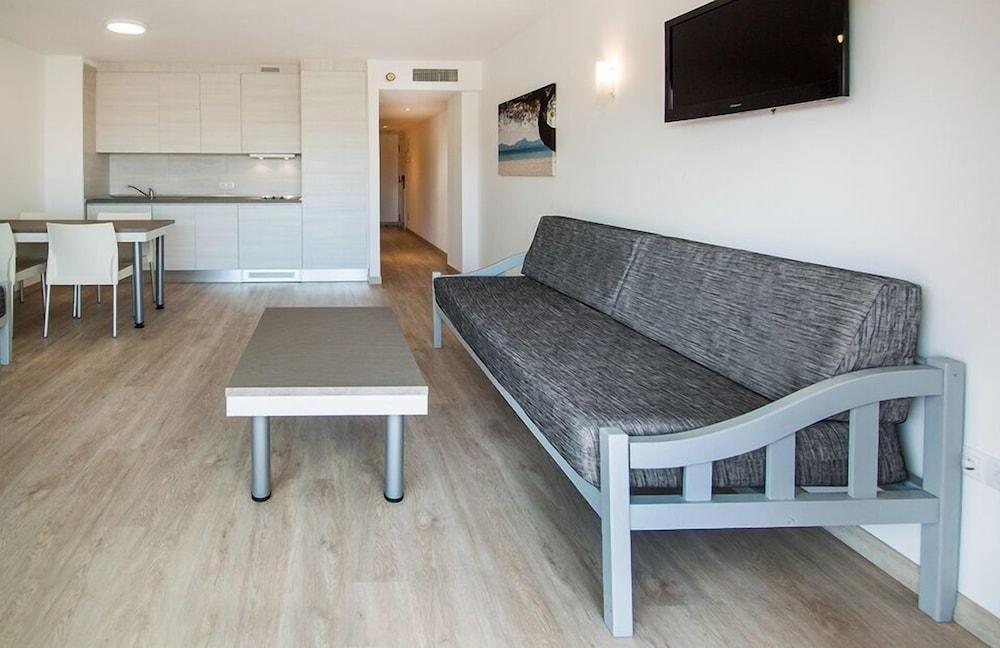Apartamentos Sol Y Vera Magaluf  Kültér fotó