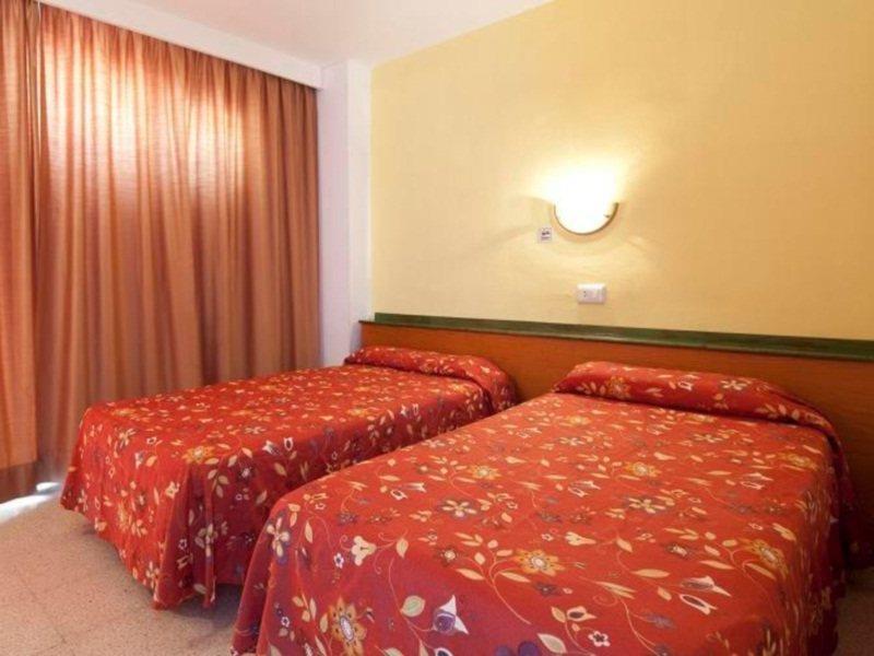 Apartamentos Sol Y Vera Magaluf  Kültér fotó