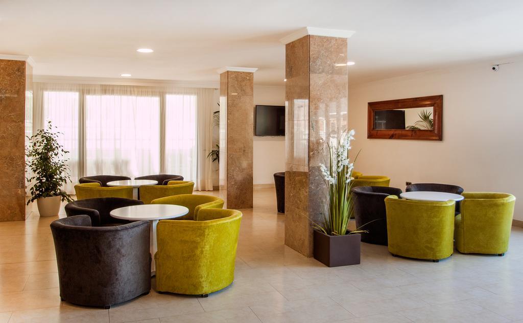 Apartamentos Sol Y Vera Magaluf  Kültér fotó