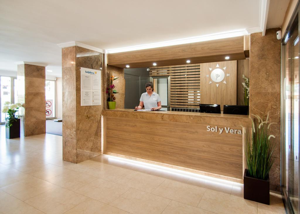 Apartamentos Sol Y Vera Magaluf  Kültér fotó